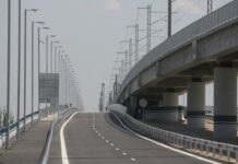 Протест на работещи в АПИ блокира движението по „Дунав мост 2“