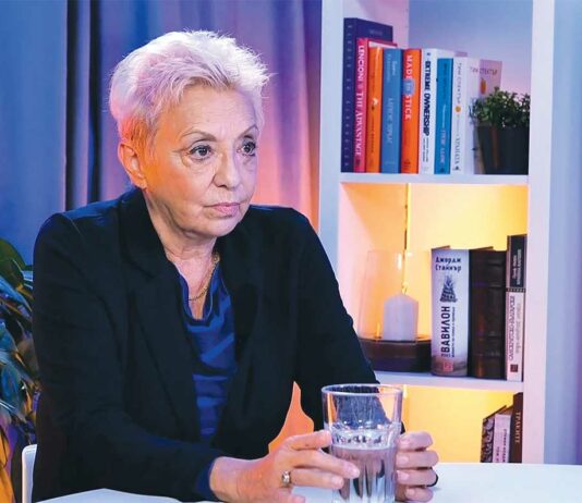 Диана Дамянова: Кирил Петков пожертва партията заради Лена