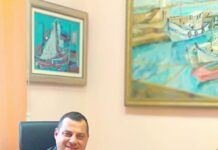 Спасиха жена с две малки деца от пожара край Бургас, 30 вили и постройки са изгорели