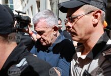 Паскал замеси Асен Василев и Бойко Рашков, осигурявали чадър над контрабандата