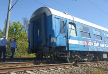 Извозиха с автобуси пътници от дерайлиралия бърз влак Бургас-София