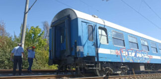 Извозиха с автобуси пътници от дерайлиралия бърз влак Бургас-София