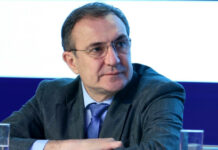 Средната работна заплата в страната се е увеличила с 12%, отчете Борислав Гуцанов