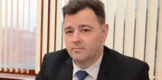 „Възраждане“: Разпадът в Община Варна добива епични размери, до нивото на трагикомедия