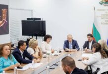 Боршош: Няма да има промяна в броя на часовете по професионална подготовка