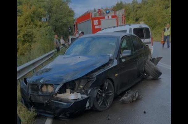 Движението по пътя София – Перник е сериозно затруднено заради