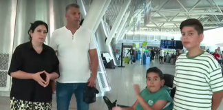 Комисията за защита от дискриминация се самосезира заради сваленото от самолет дете с инвалидна количка