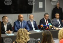 Ахмед Доган: Жив съм, здрав съм, не ходя като блуждаещо пиянде