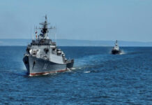 Българските ВМС откриха и унищожиха дрон на 80 км от Варна в морето