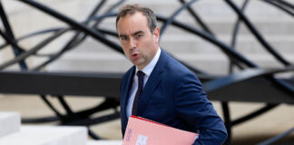 Себастиан Льокорню е новият премиер на Франция