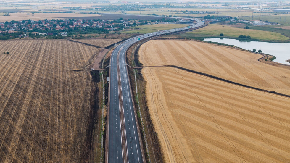 В неделя ще пуснем движението по цялата магистрала Европа Това