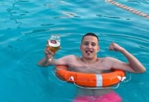 Ей ги осмокласниците на Асен Василев и Петко Цигането: Ушев мъ гони, не мой да мъ фани, да го е.а (Видео, снимки)