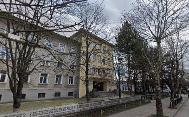 Ученик от Спортно училище Стефан Караджа в Хасково е стрелял