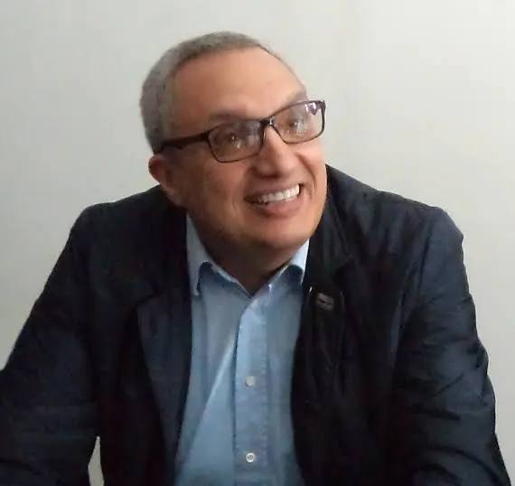 Константин МишевКонстантин Мишев фейсбукПродажбата или подаряването на Нефтохим на руснаците