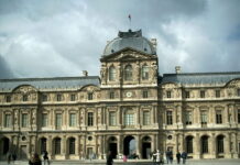 Арестуваха още петима за кражбата на бижута от Лувъра