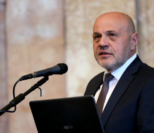 Томислав Дончев: 8 млрд. лв. европейски пари са влезли в икономиката през 2025 г. Това е безпрецедентно