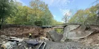 В Царево вали интензивно, но няма сериозни проблеми