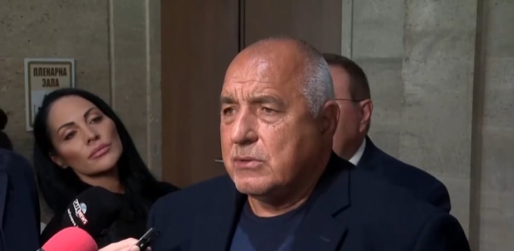 Нищо няма да се случи докато не се разберем със