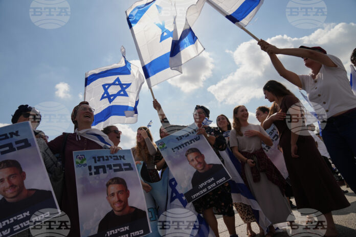 e4e3bb6d39234b639e6412bcc49b1d0c--0--adbe572e0adf4b4487fad1889e5e95d2