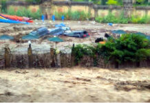 Прокурор и полицаи влязоха в РДНСК Бургас и в Община Несебър