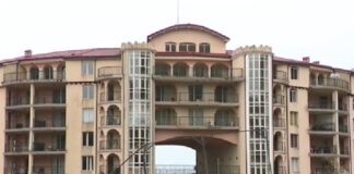 Собственик на апартамент в „Негреско“ на Елените: Зад сградата имаше сметище, което блокираше пътя на реката