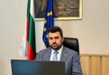 Георг Георгиев за руските самолети: Реагираме изключително враждебно и агресивно към нарушаване на въздушното пространство