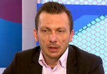 Д-р Станимир Хасърджиев от пациентската НПО и още трима души са обвинени за принуда с използване на оръжие