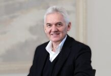 Приятел на Путин е истинският купувач на „Лукойл“