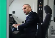 Караджов пуска в движение три нови локомотива „Смартрон“