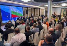 Росен Желязков пред ГЕРБ-Варна: Управлението няма алтернатива. Изпълняваме националните приоритети, въпреки политическата пропаганда