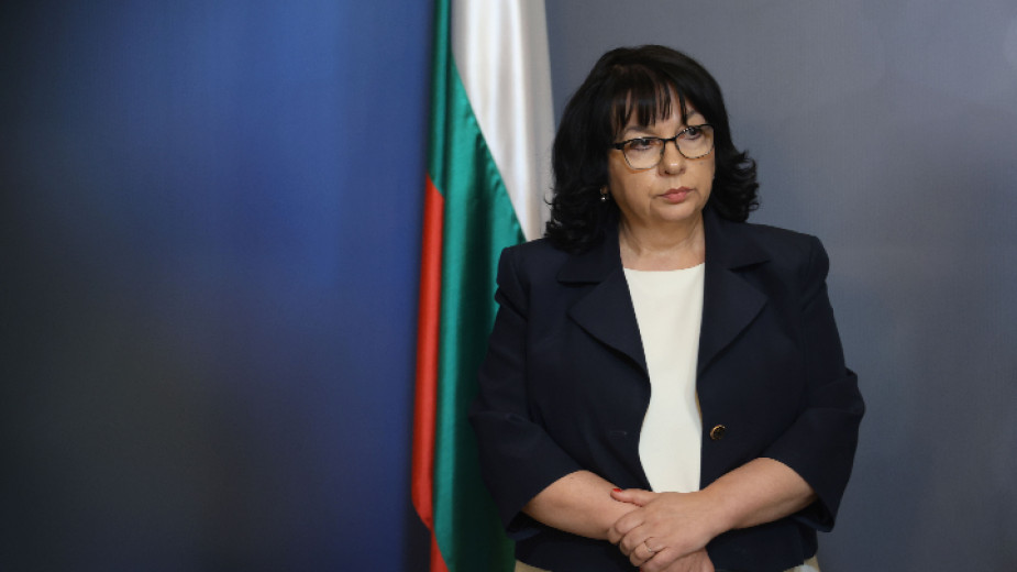 Нашият диалог с бизнеса и синдикатите продължава Работихме върху направените