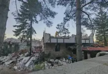 Сараят на Ахмед Доган в Бояна е напълно разрушен