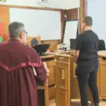 По-лека мярка – „подписка“, получиха трима от младежите, пребили шефа на русенската полиция