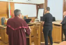 По-лека мярка – „подписка“, получиха трима от младежите, пребили шефа на русенската полиция