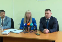 Разбиха група, превозвала с униформи на полицаи и граничари мигранти към Сърбия (ВИДЕО)