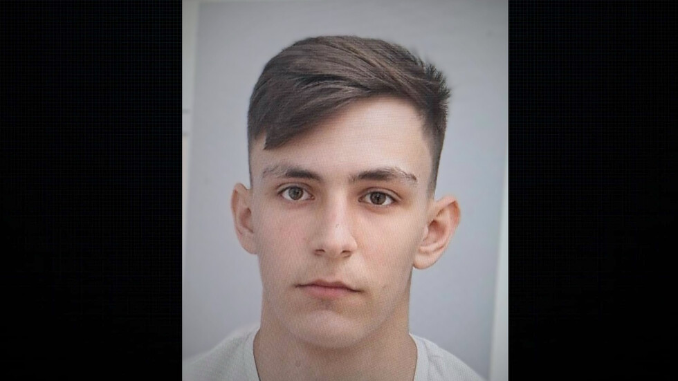 Полицията в Добрич издирва 25 годишния Веселин Василев По данни на