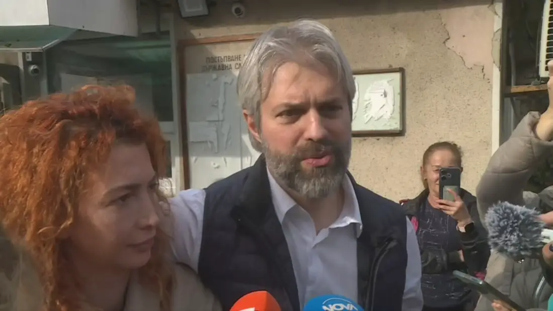 По обяд обвиненият в корупция кмет на Варна Благомир Коцев