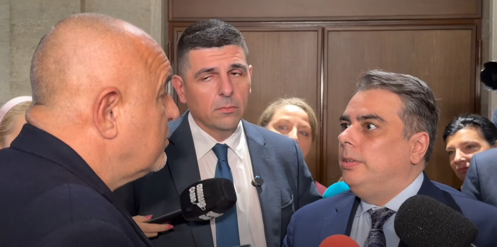 20 минутният брифинг който лидерът на ГЕРБ Бойко Борисов даде  разяснения