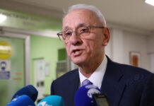 Министър Силви Кирилов е приел оставката на Обществения съвет за Национална детска болница