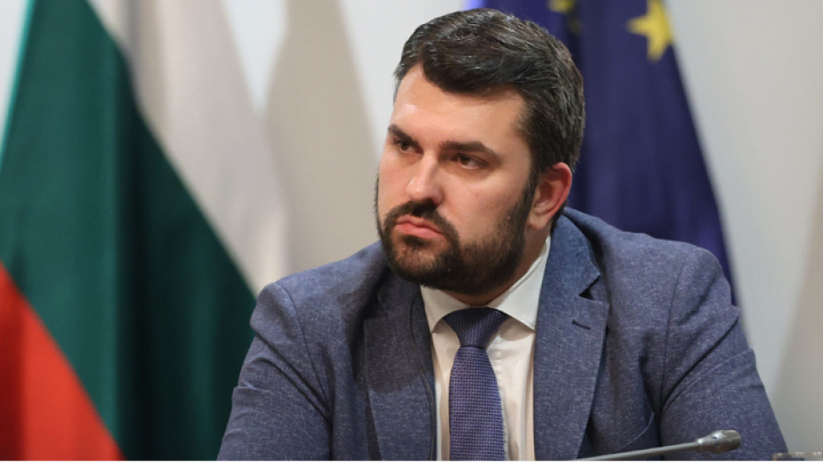 България остава твърд поддръжник на усилията на Украйна за справедлив