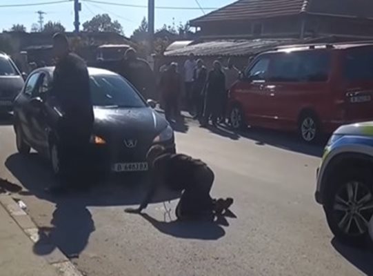 Трима души са в болница след спречкване между местни и