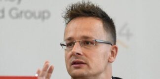 Петер Сиярто: Унгарски компании може да проявят интерес към активите на „Лукойл“ в България