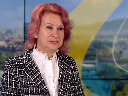 Проф. Ива Христова: Пазете краката от студа, иначе отваряте вратата на вирусите