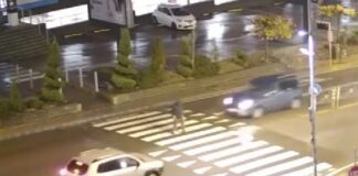 Брутално! Шофьор отнесе трудноподвижен мъж на пешеходна пътека в столичния кв. „Драгалевци“ /видео/