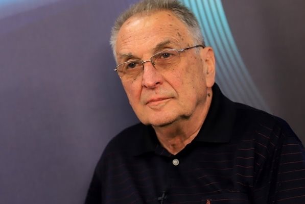 В магазин в столицата на Северна Македония Скопие физически бе