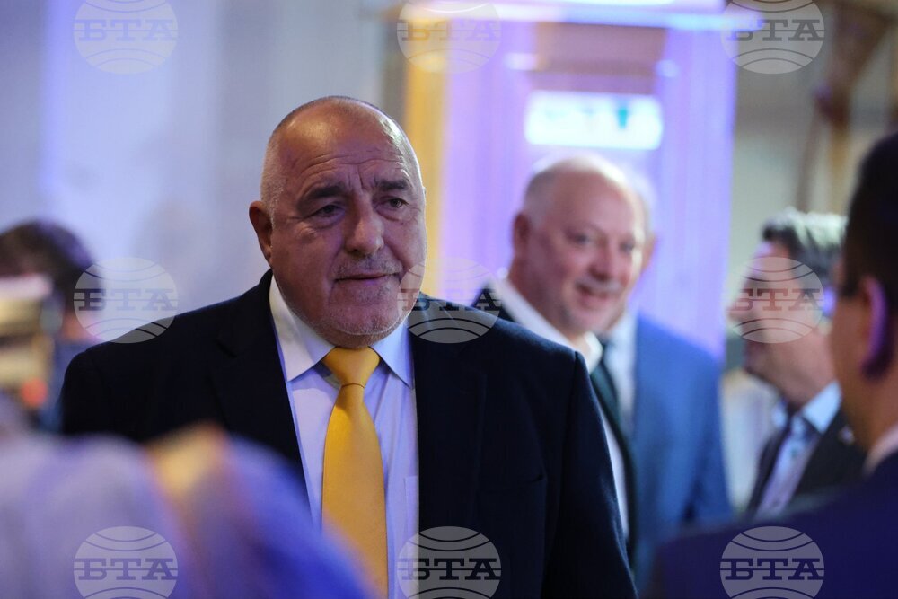 В годините работих с Бойко Борисов и общината ни е