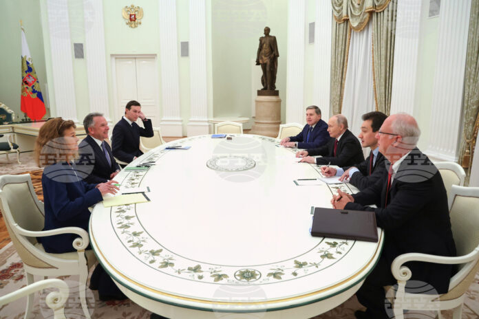 0f3af60165d04a7e9aef7b22f9108782--0--8c03e9adbc9648fda2461e03693e90c5