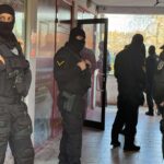 Спецотрядът „Кобра“ удари люлинските лихвари Кожата, Пифа и Брадата, финансирали протестите с пари на Черепа и беглеца в Белград