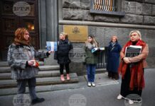 Парламентът прие споделеното родителство