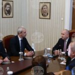 „Възраждане“ иска избори през март